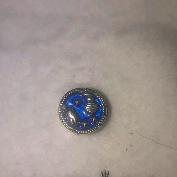 EU Cancer horoscope charm - Picture 1 of 3